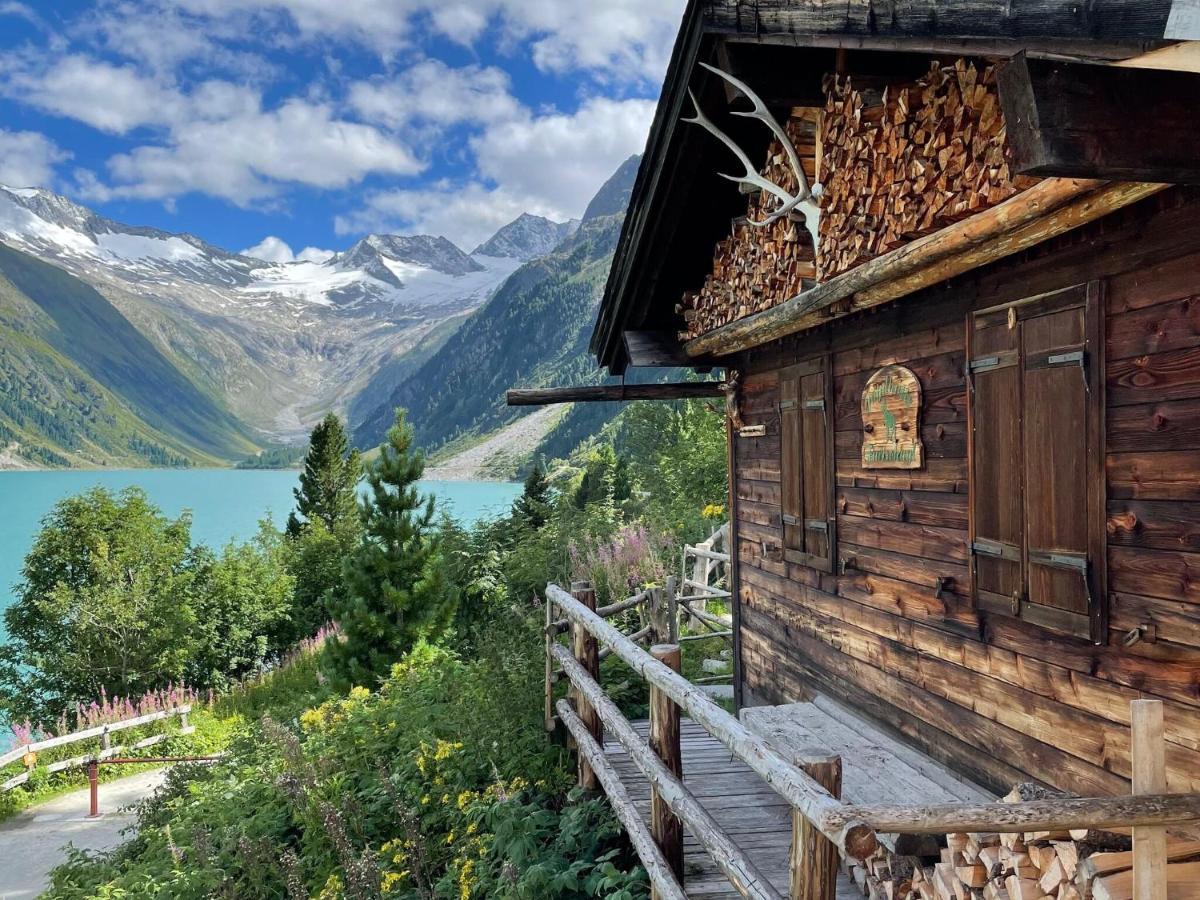 Apartment Between Mayrhofen And Finkenberg Exterior photo